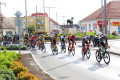 A Tour de Hongrie mezőnye Kisbéren